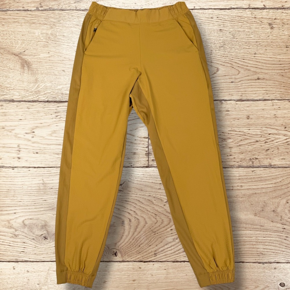 ATHLETA Brooklyn Textured Jogger Pant‎ Women's Size 4 Tuscan Gold